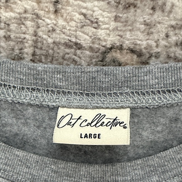 Oat Collectives Grey XOXO Crewnecks - Picture 2 of 2